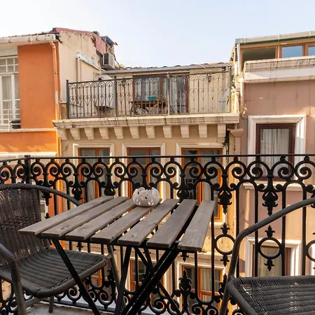 5 Galata Istanbul