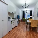 5 Galata 4*